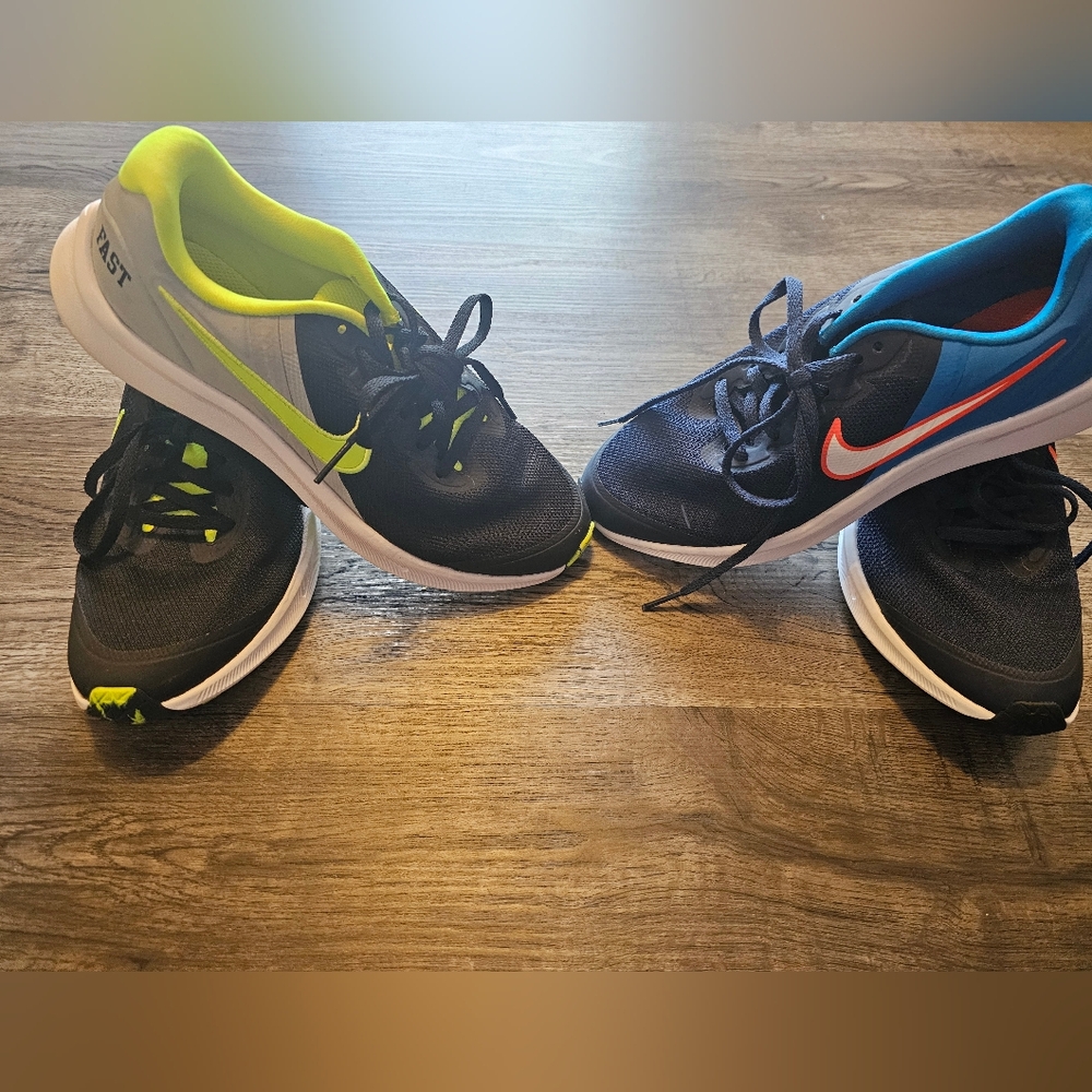 Boys Nike Shows 5y